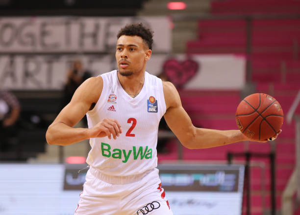 手林钟勋的 手林钟勋的