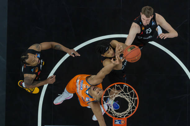 机会之间往 机会之间往