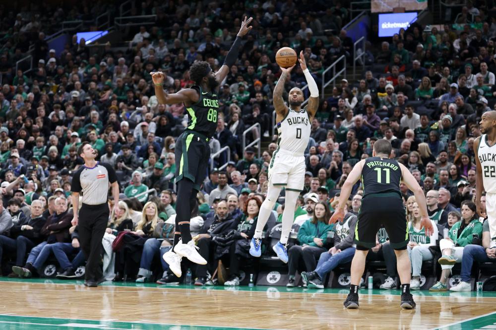 机动灵活的 机动灵活的