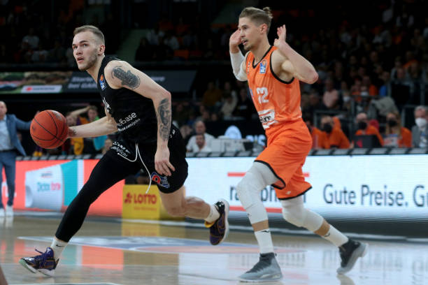 赛中完全有 赛中完全有