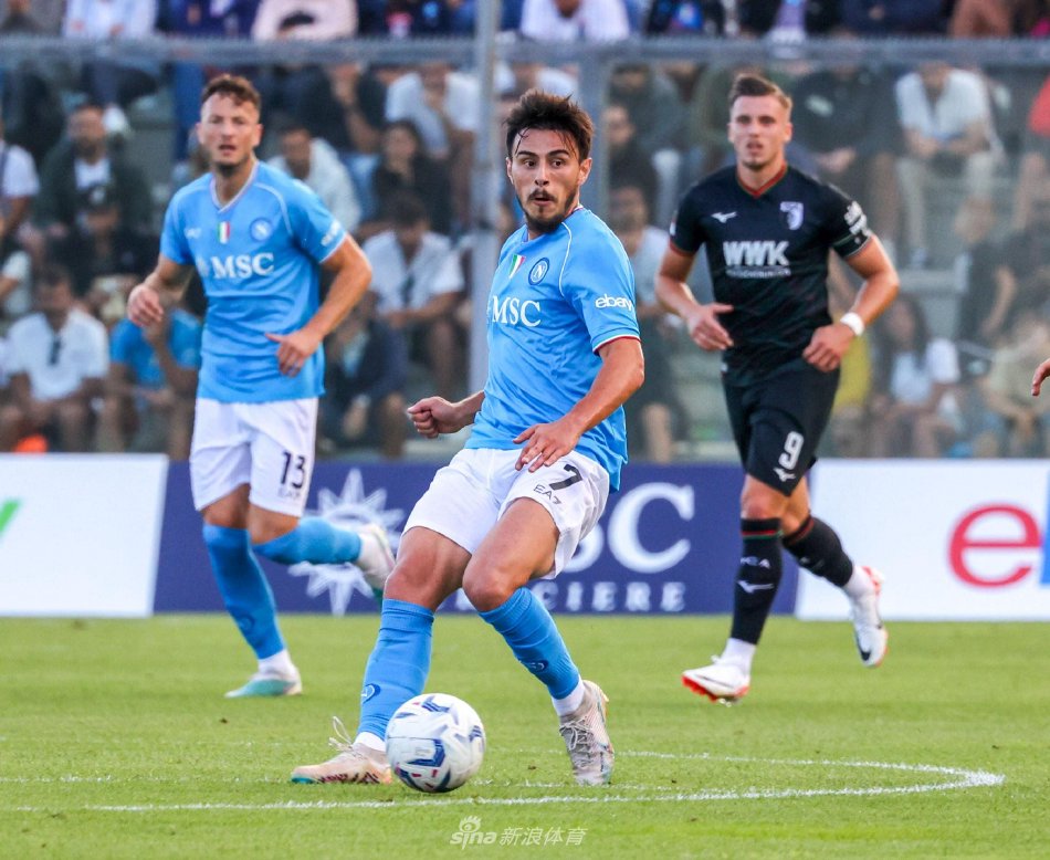 方歆媛的长 方歆媛的长